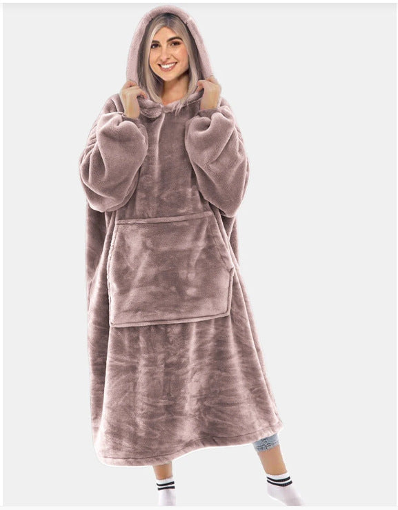 Fashionable long comfortable and loose flannel Robe