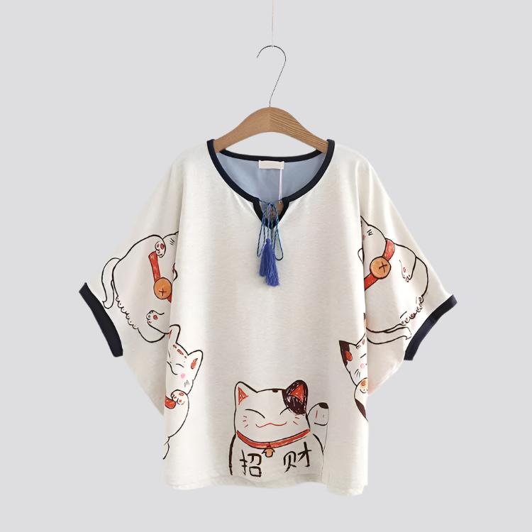 Women Cartoon Lucky Cat Print Japan Style Harajuku T Shirts