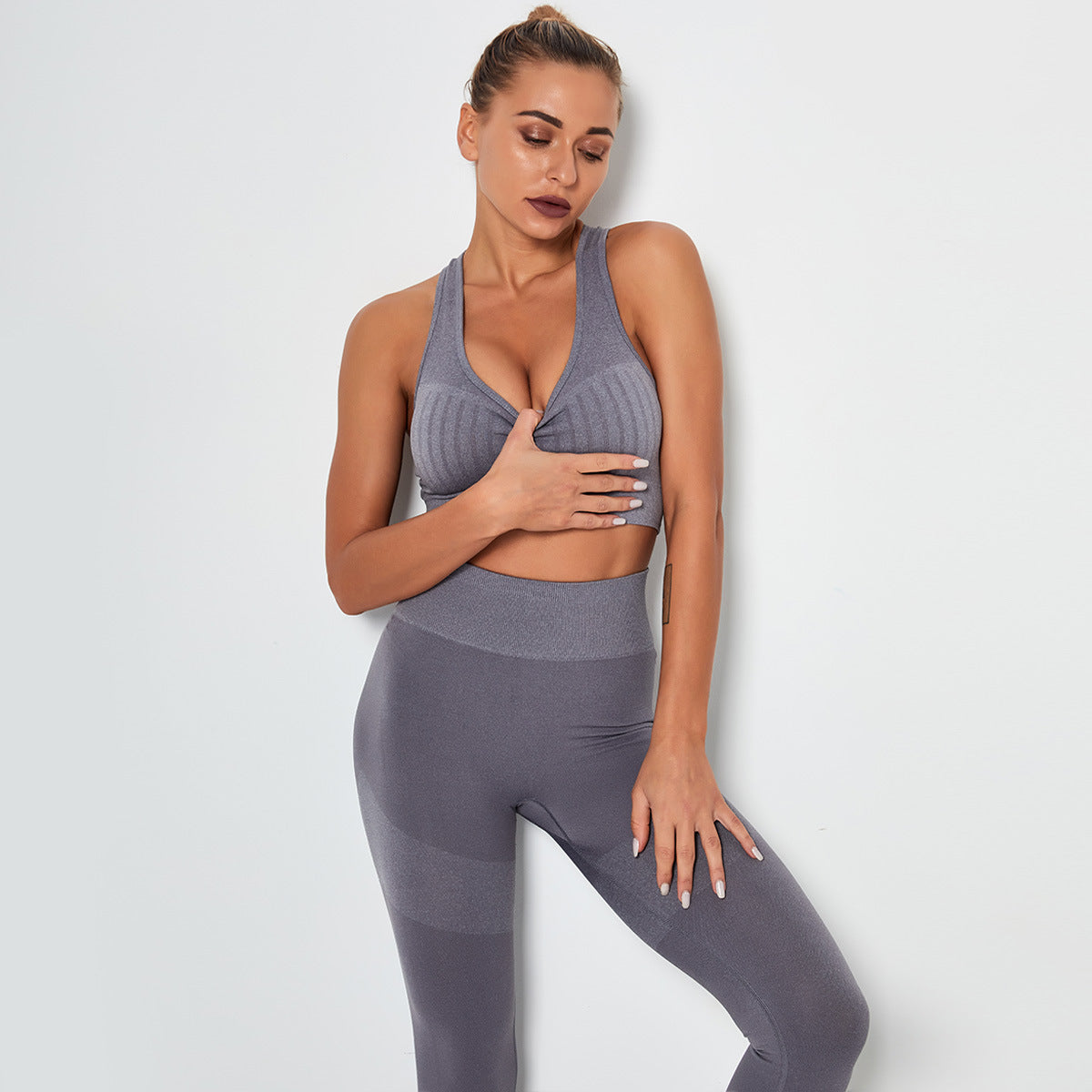 Seamless Knitted Striped Sports Bra