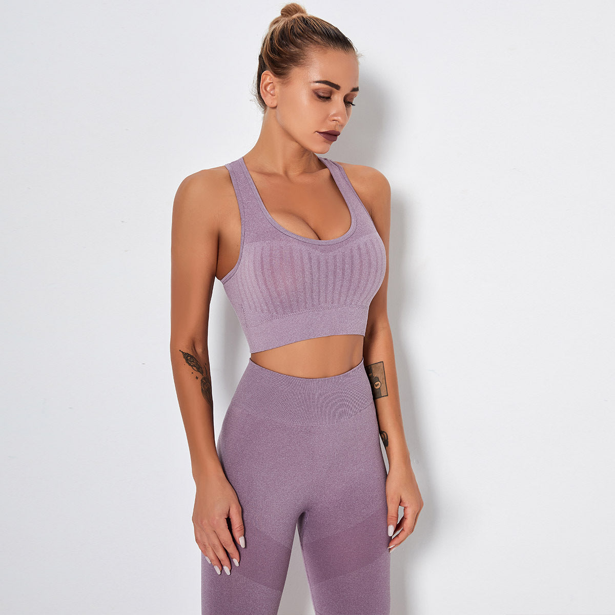 Seamless Knitted Striped Sports Bra