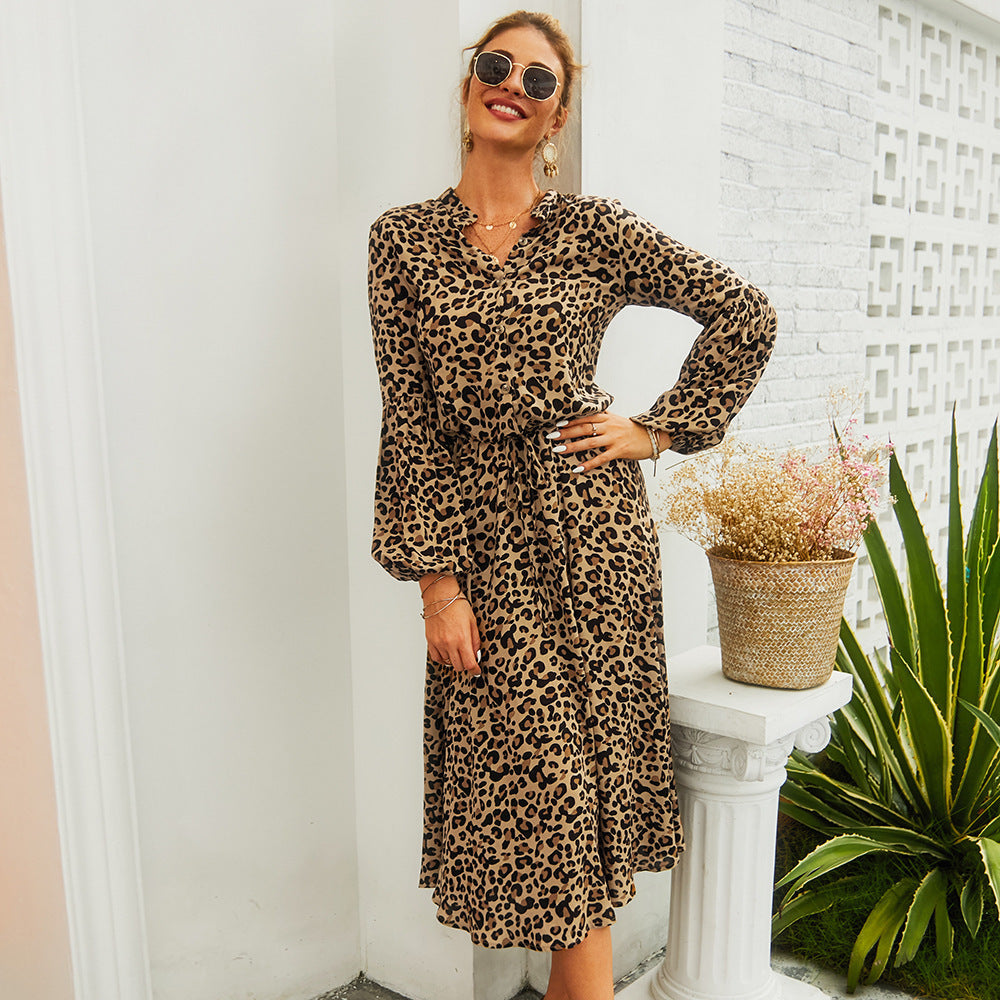 Leopard print long-sleeved midi dress