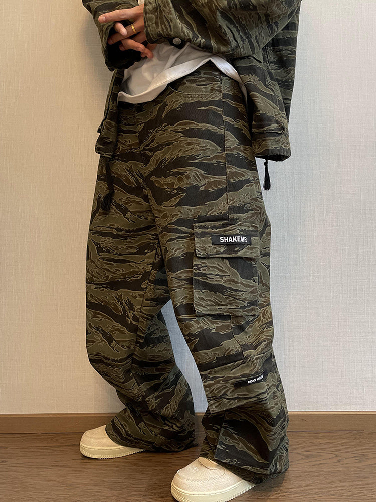 Loose Tiger Pattern Camouflage Pocket Overalls Men Straight-leg Pants