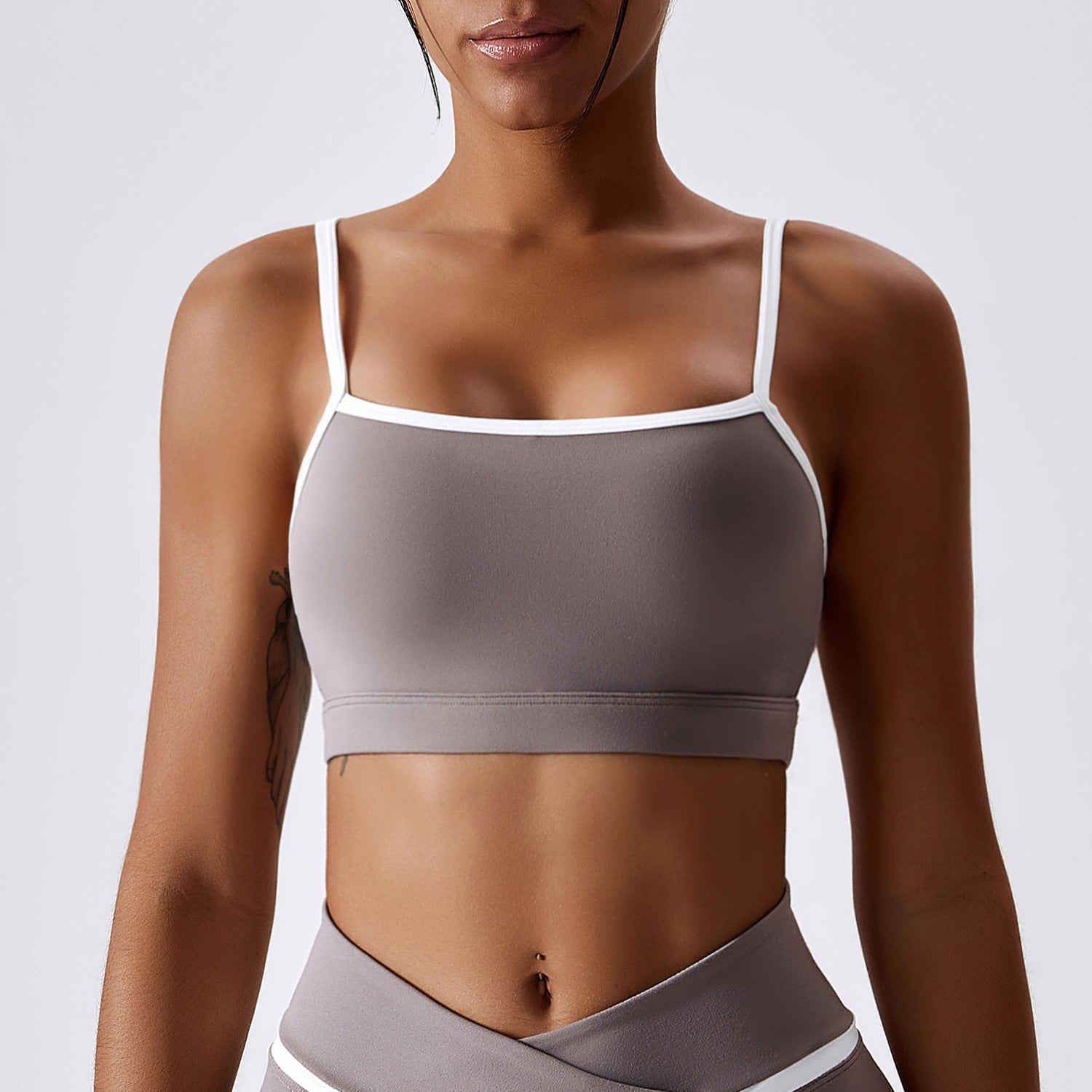 Color-blocking Nude Yoga Bra Tight-fitting Sports Top For Women