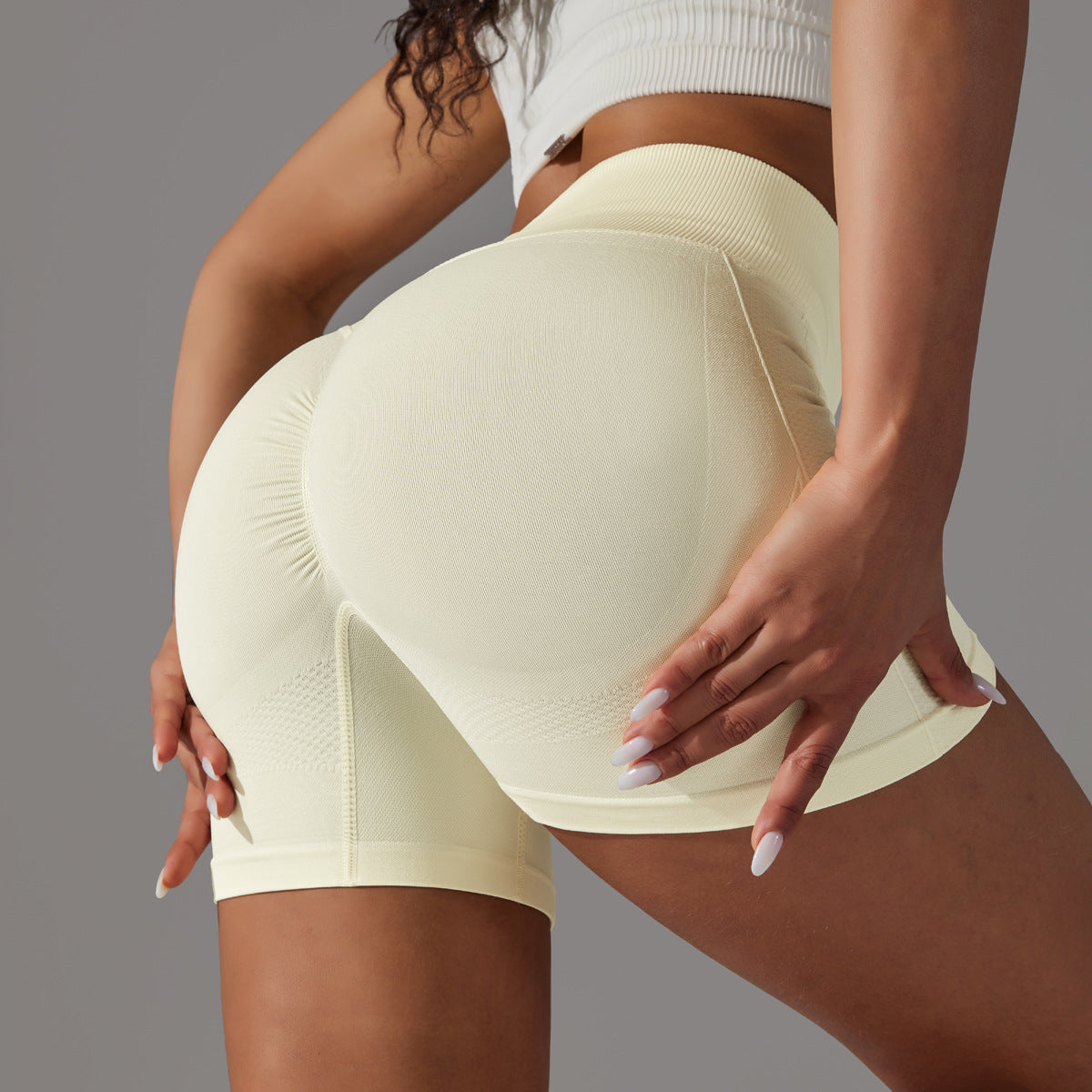 Seamless Tight Belly Trimming Hip High Elasticity Yoga Shorts