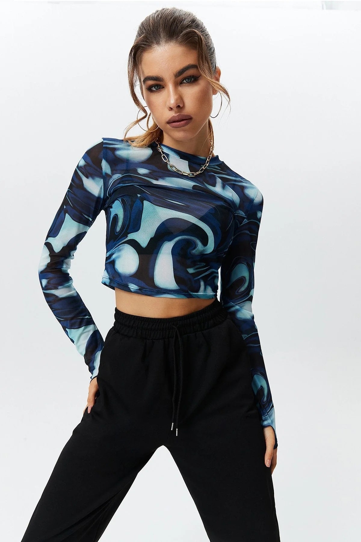 Round Neck Pullover Printed Crop Long Sleeve Top